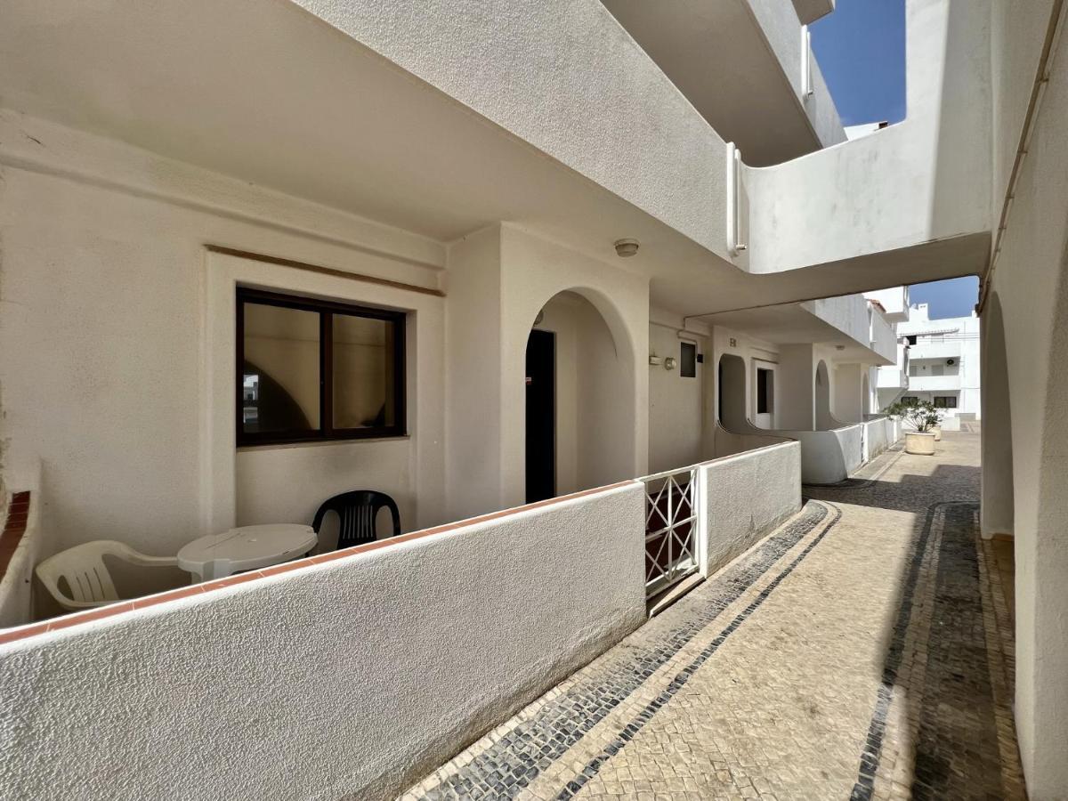 Albufeira Central 3 With Pool By Homing Exterior foto